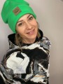 Damska bluza z kapturem w minimalistyczny print