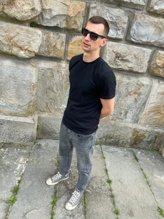 MĘSKA KOSZULKA CZARNA