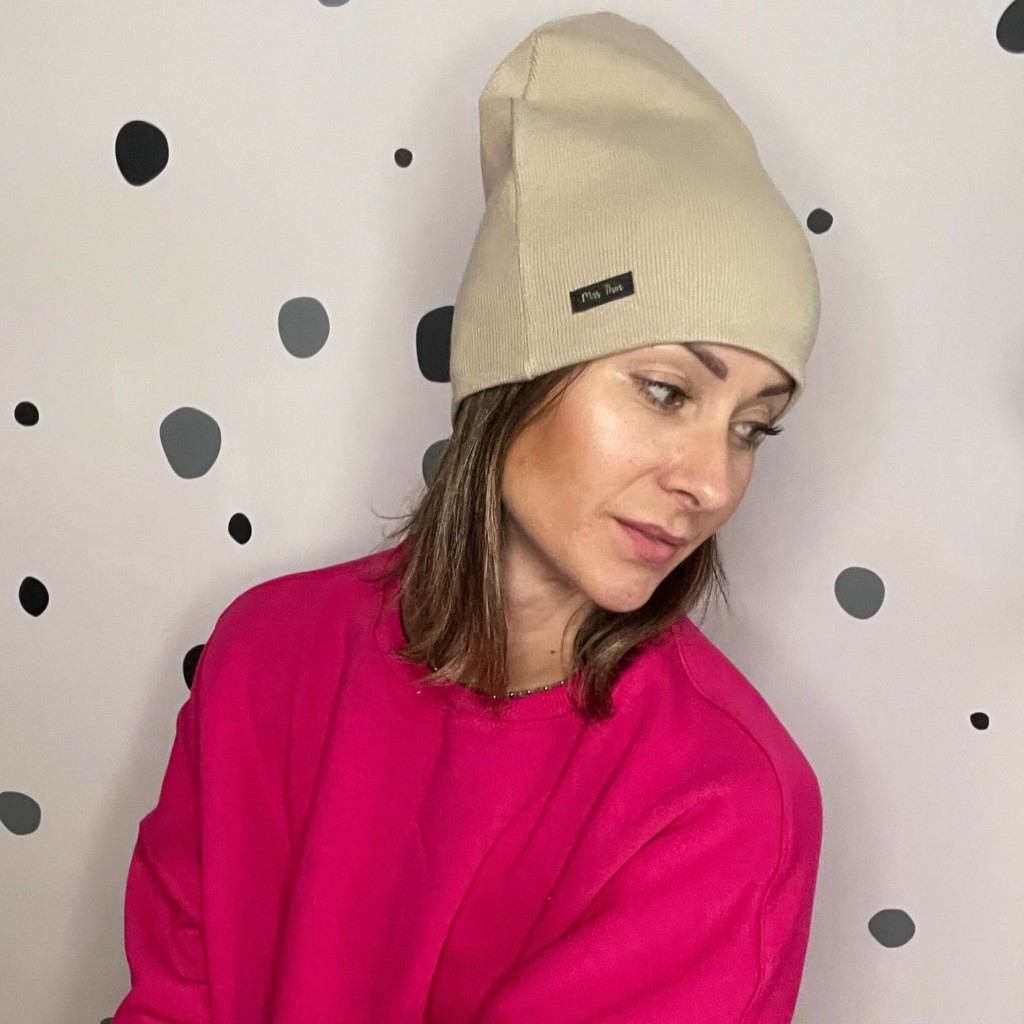 Czapka SMERFETKA beżowa