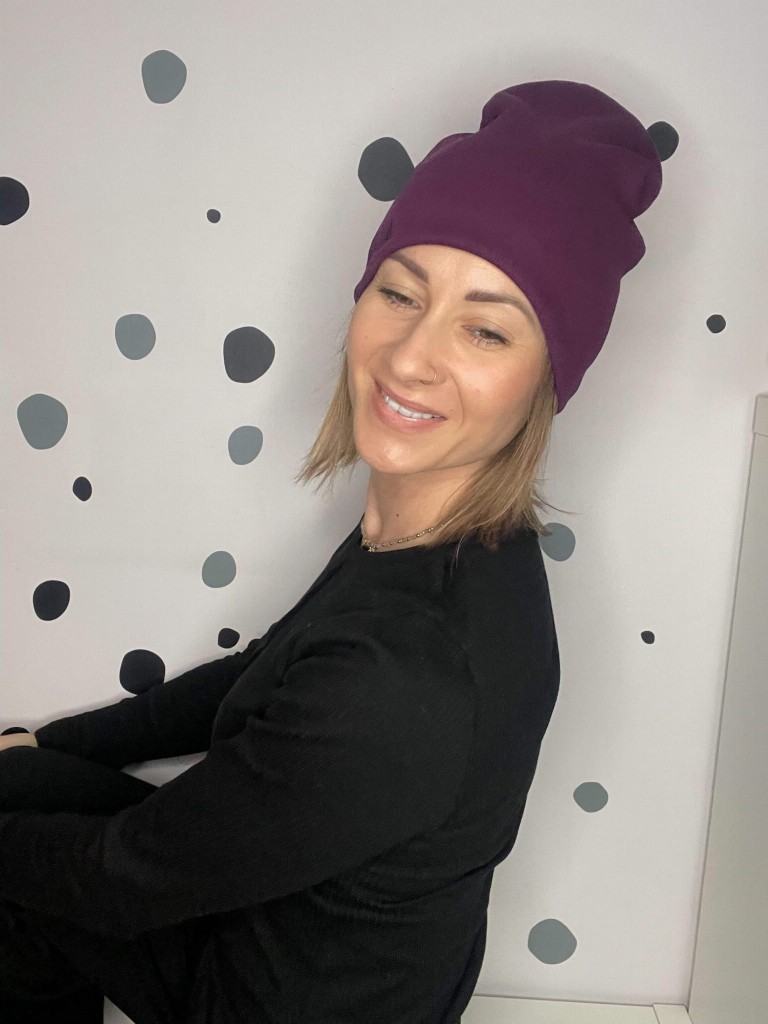 Czapka SMERFETKA purpurowa