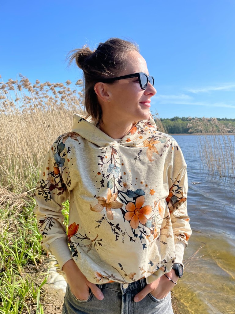 Bluza z kapturem MOTYL orange