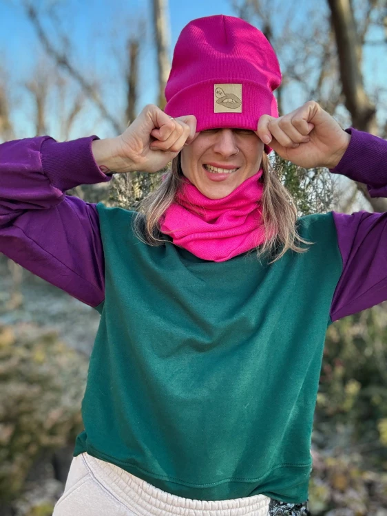 BEANIE fuksja USTA NIE limited