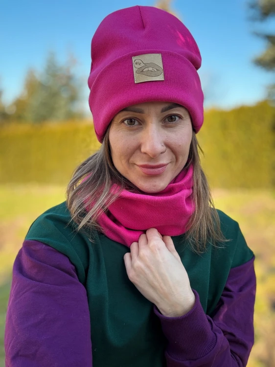 BEANIE fuksja USTA NIE limited