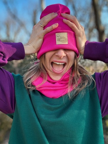 BEANIE fuksja USTA NIE limited