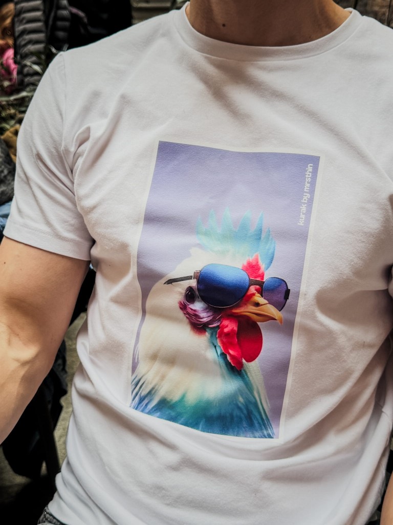 biała koszulka męska handmade z nadrukiem dla mężczyzn