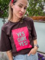Damski czekoladowy t-shirt z nadrukiem