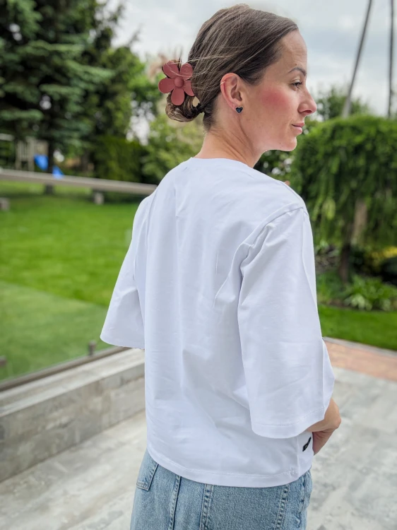 Damski biały t-shirt COMFY