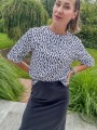 Damski biały t-shirt COMFY kreski