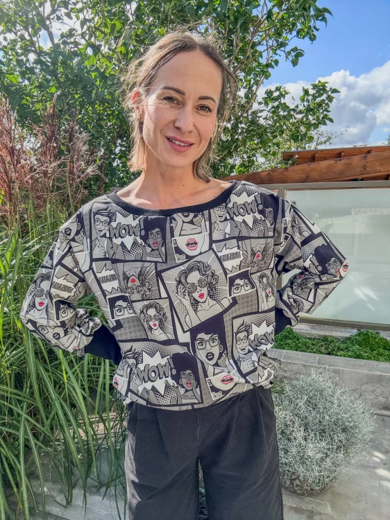 Bluza OFF SHOULDER komiks