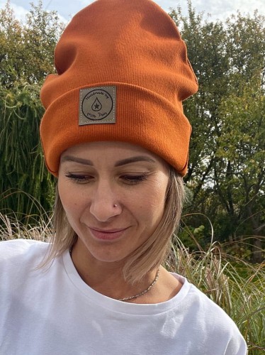 Czapka damska ruda beanie — widok przodu