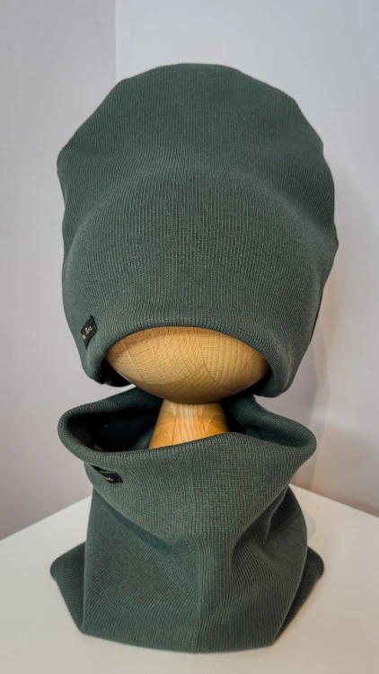 Damska czapka SMERFETKA khaki