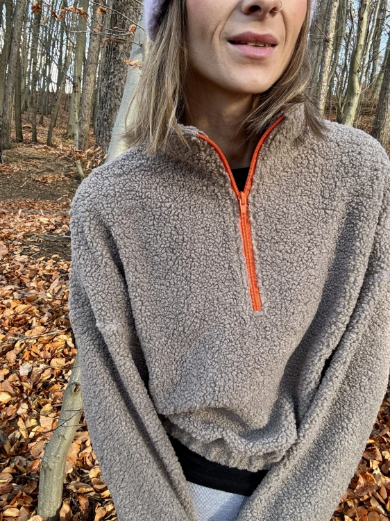 Futerko damskie na jesień i zimę — fason oversize