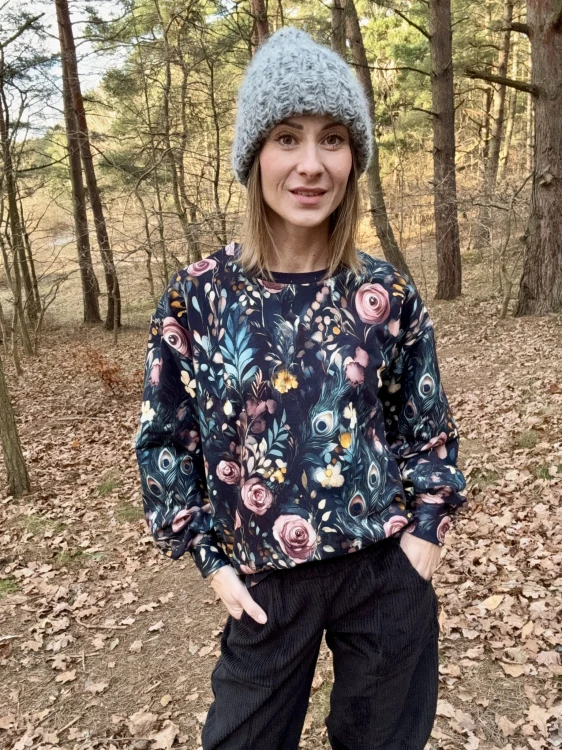 Bluza damska ciemnogranatowa — widok przodu