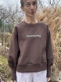 Bluza damska brązowa z haftem MOMENTY