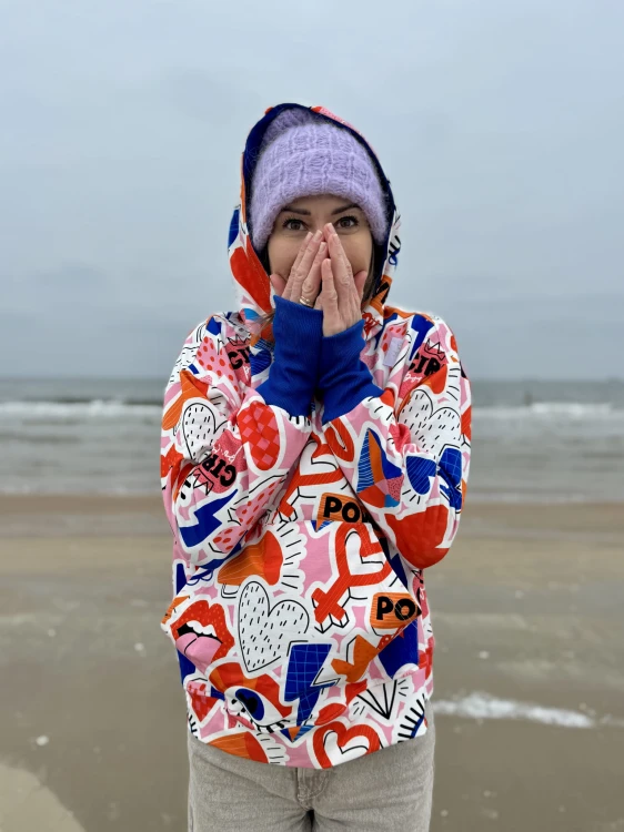 Damska bluza z kapturem handmade