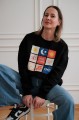czarna bluza z obniżoną linią ramion