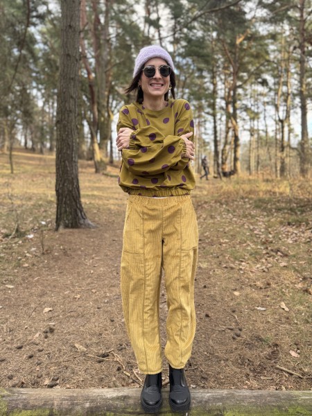 Damskie musztardowe spodnie sztruksowe BARREL LEG