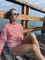 Bluza w paski biało-czerwone z szerokimi rękawami