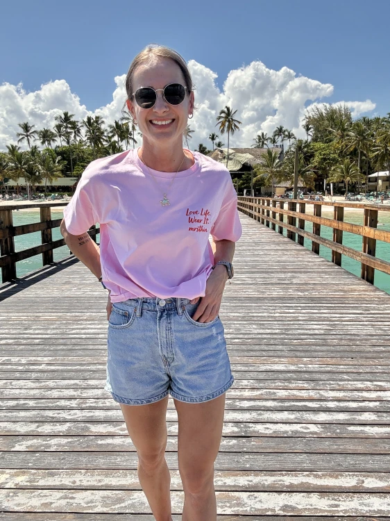 T-shirt oversize różowy z napisem Love Life
