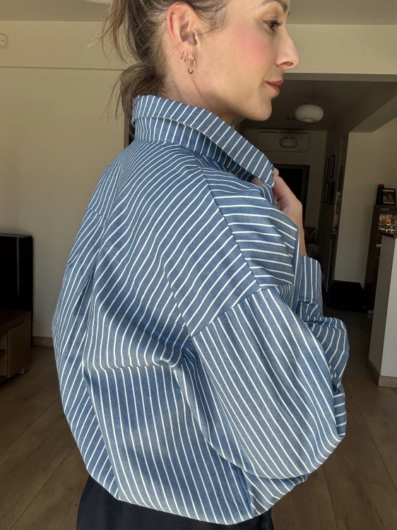 Koszula damska oversize niebieski denim – krój luźny