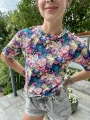 T-shirt damski handmade z wzorem kwiatowym
