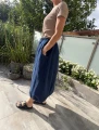 Spódnica damska z denimu widok z boku