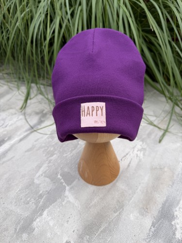 Śliwkowa czapka beanie damska z różową welurową metką HAPPY